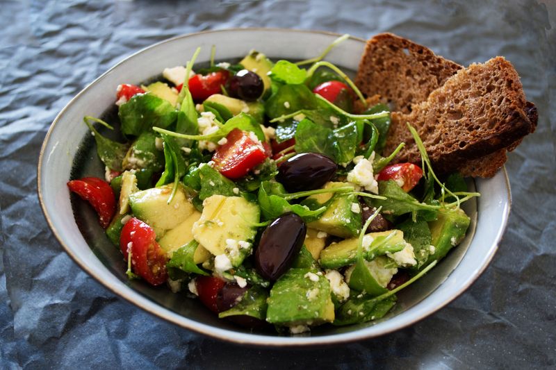Mediterranean Arugula Salad with feta and olives